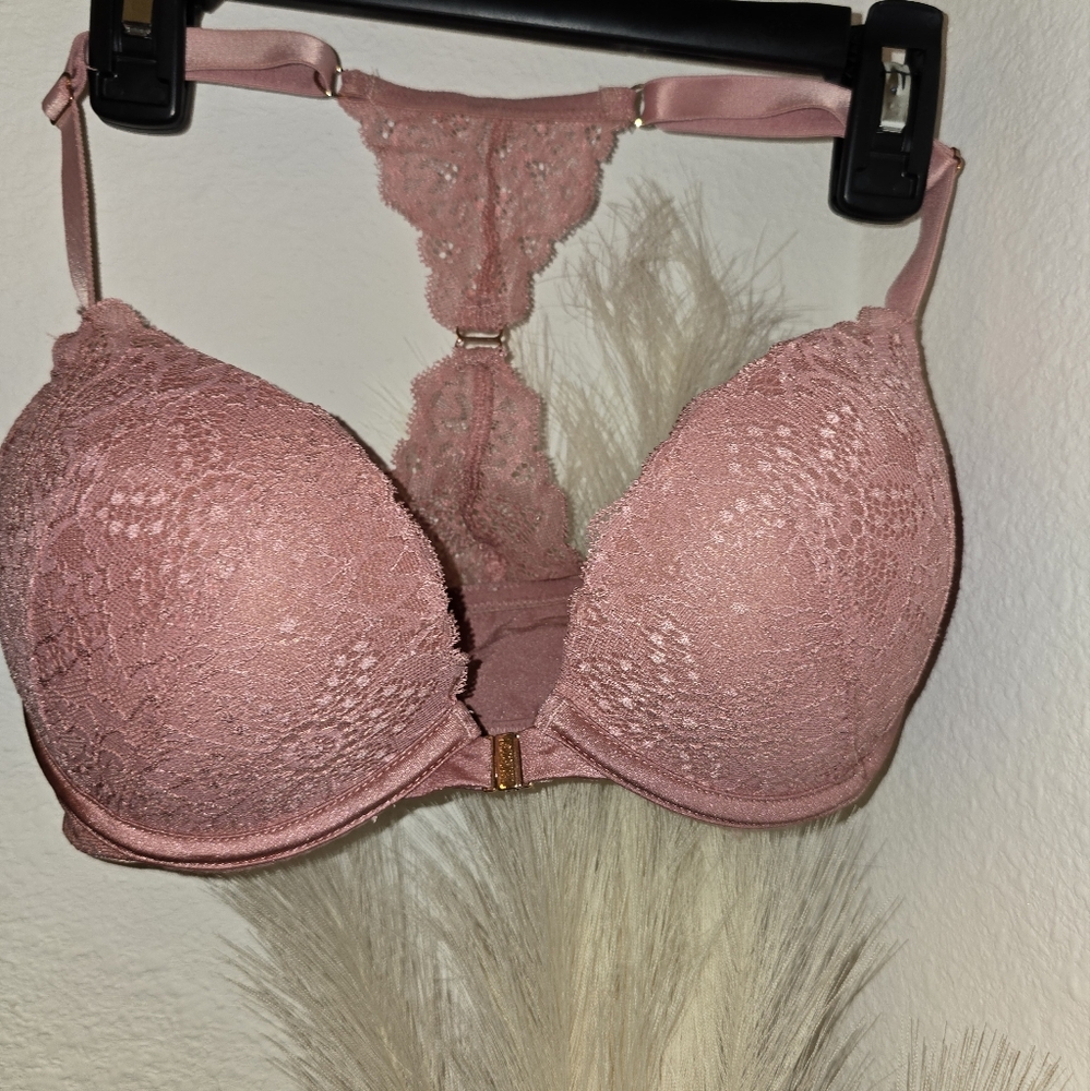 Victorias Secret PINK Date Push-up Padded Front Close Racerback Bra Rose